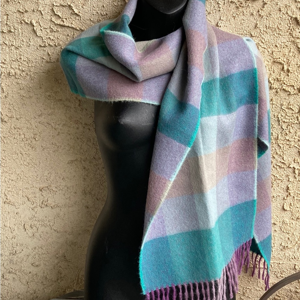 TUMI 100% Baby Alpaca Wool Scarf Wrap Fringe Blue Lavender Grey